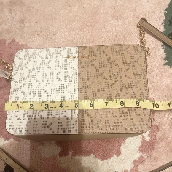 Michael Kors Jet Set Camel Colorblock Multi Crossbody Bag NWT FIRM - Picture 2 of 6